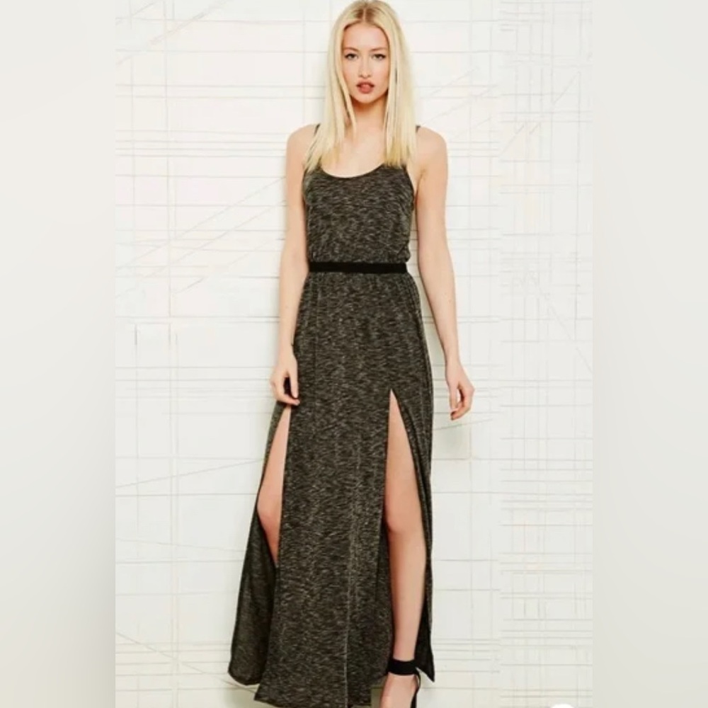 Urban Outfitters Silence + Noise Double Slit Maxi Dress Olive Size Small